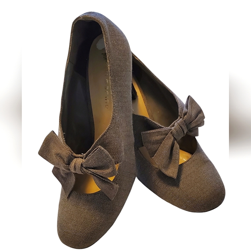 Ann Marino Size 8M Herringbone Bow Shoes